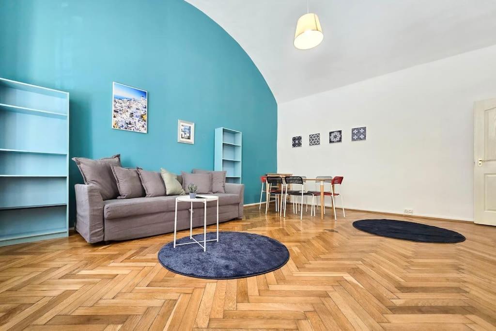 Seventh Sense Apartment Budapest Ngoại thất bức ảnh